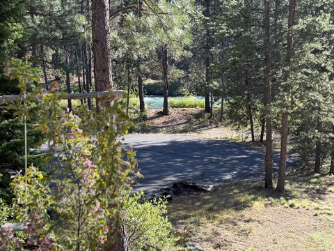 Tiny photo for 53509 Kokanee Way, La Pine, OR 97739 (MLS # 220215708)