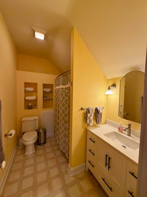 Tiny photo for 53509 Kokanee Way, La Pine, OR 97739 (MLS # 220215708)