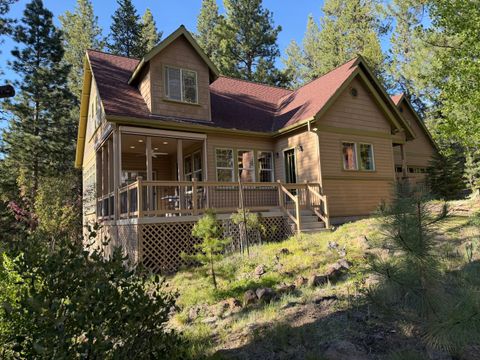 Tiny photo for 53509 Kokanee Way, La Pine, OR 97739 (MLS # 220215708)
