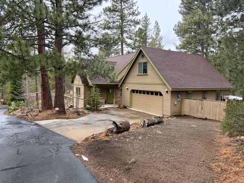 Tiny photo for 53509 Kokanee Way, La Pine, OR 97739 (MLS # 220215708)