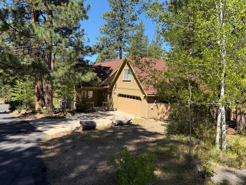 Tiny photo for 53509 Kokanee Way, La Pine, OR 97739 (MLS # 220215708)