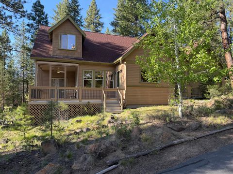 Tiny photo for 53509 Kokanee Way, La Pine, OR 97739 (MLS # 220215708)