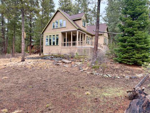 Tiny photo for 53509 Kokanee Way, La Pine, OR 97739 (MLS # 220215708)