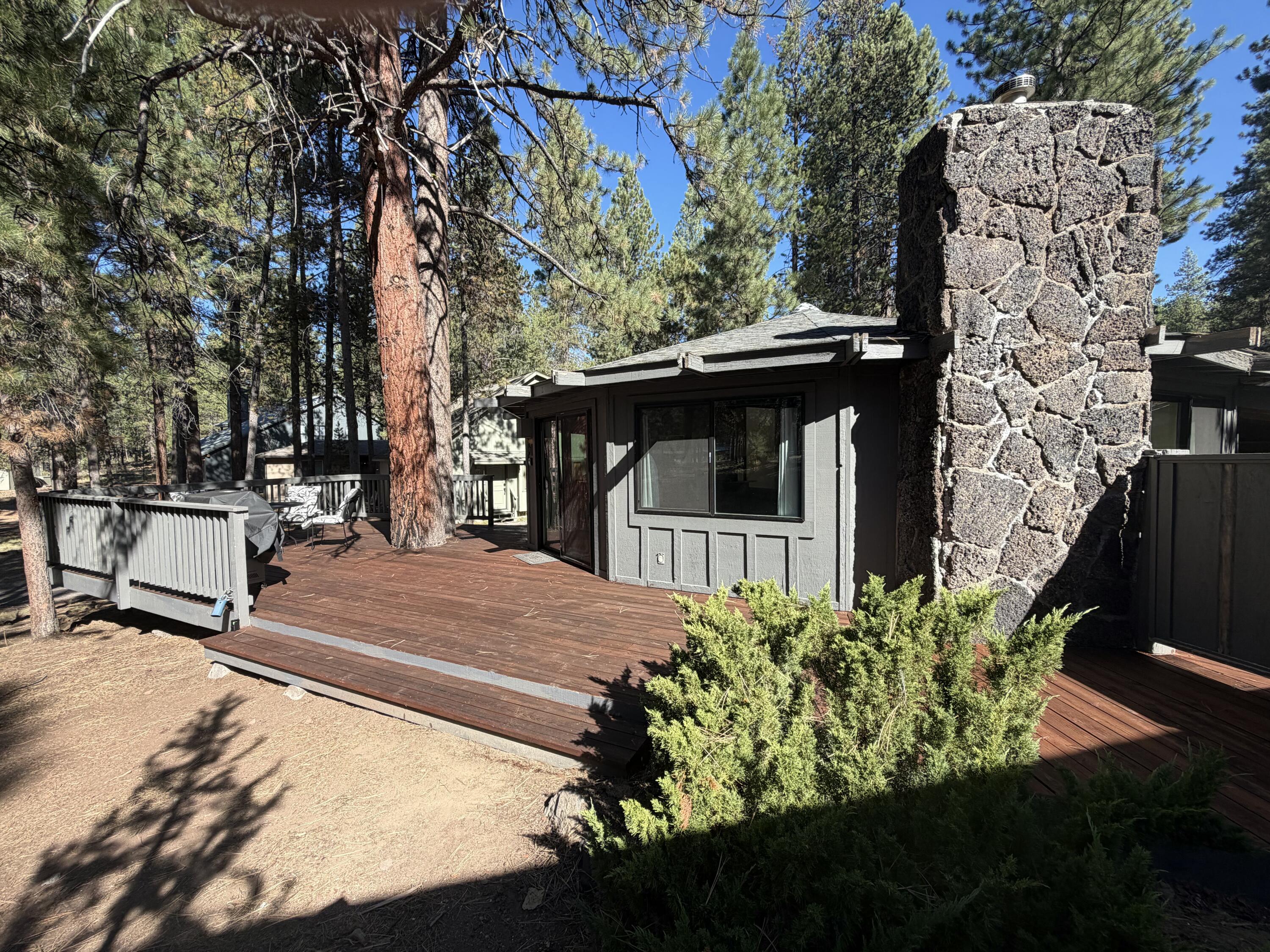 57052 Deer Lane