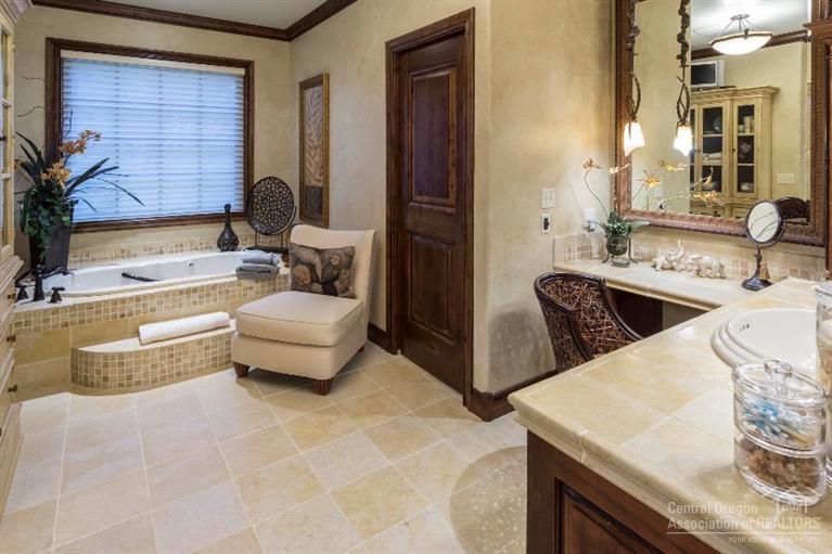 Aspen Lakes Golf Est - Residential