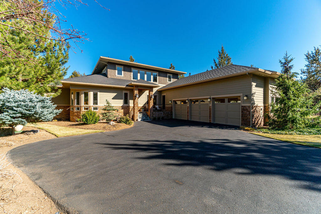 Eagle Crest - Residential