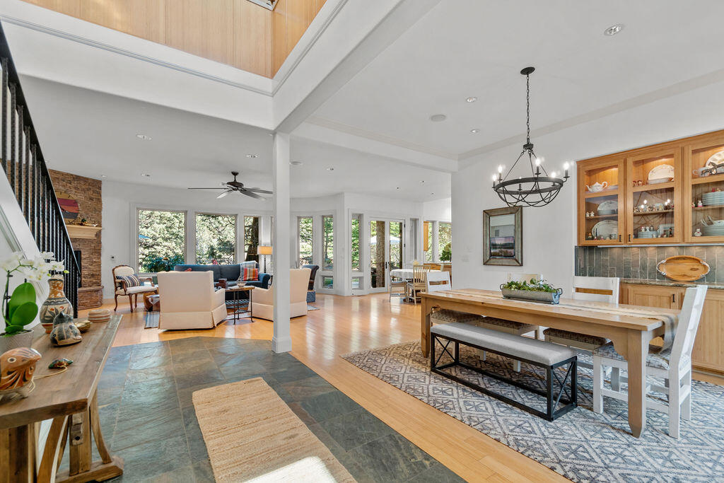 Eagle Crest - Residential