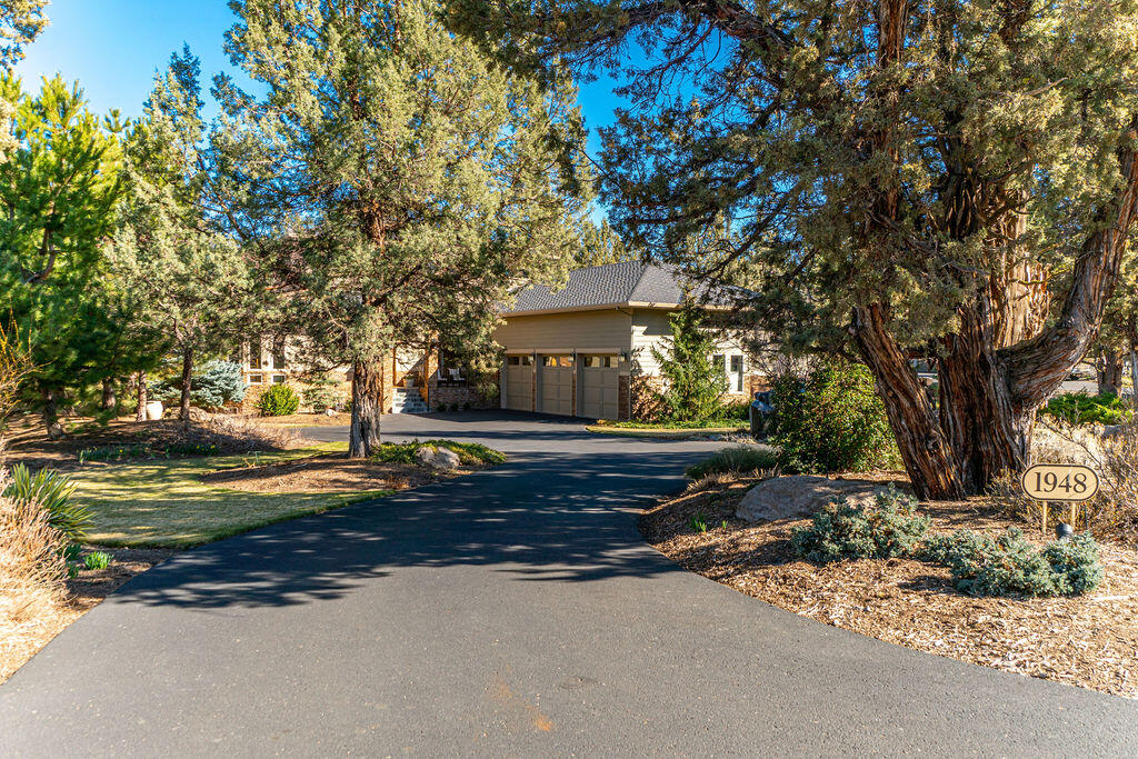 Eagle Crest - Residential
