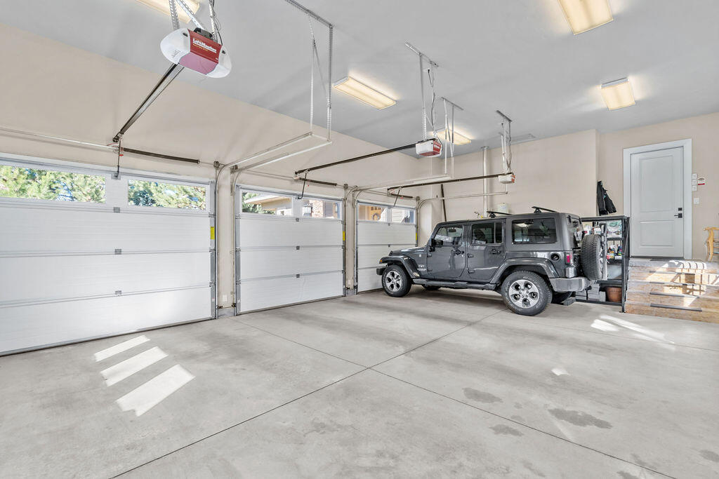 Eagle Crest - Residential