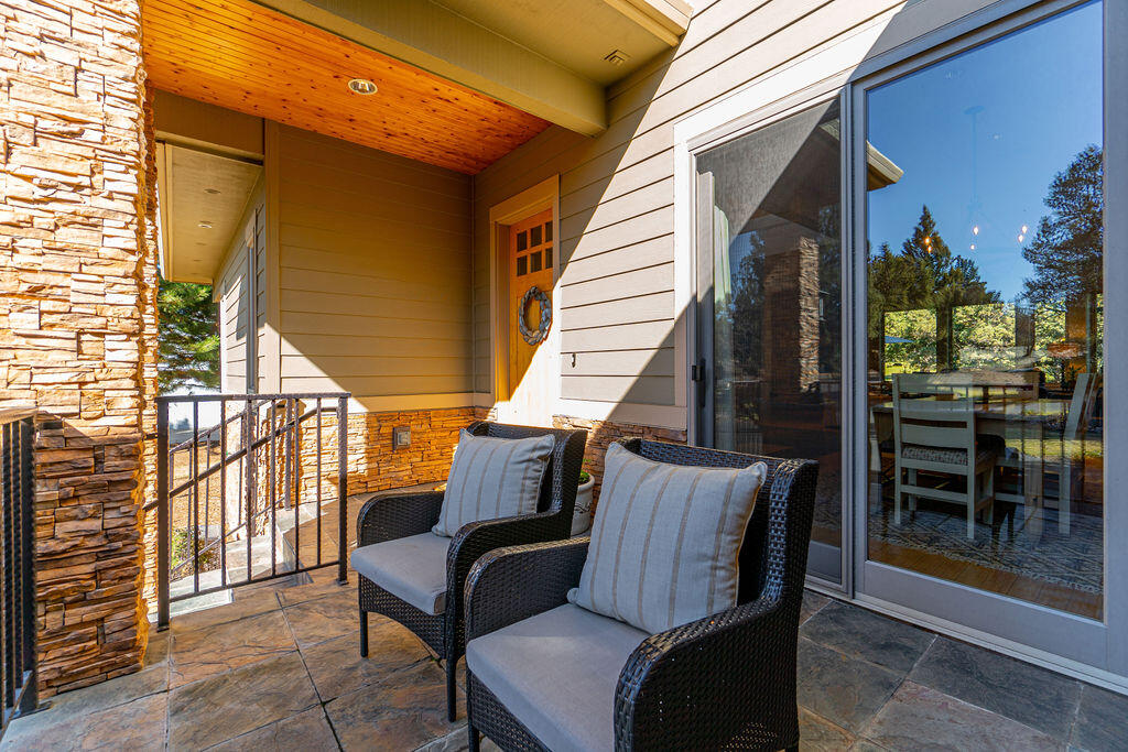 Eagle Crest - Residential