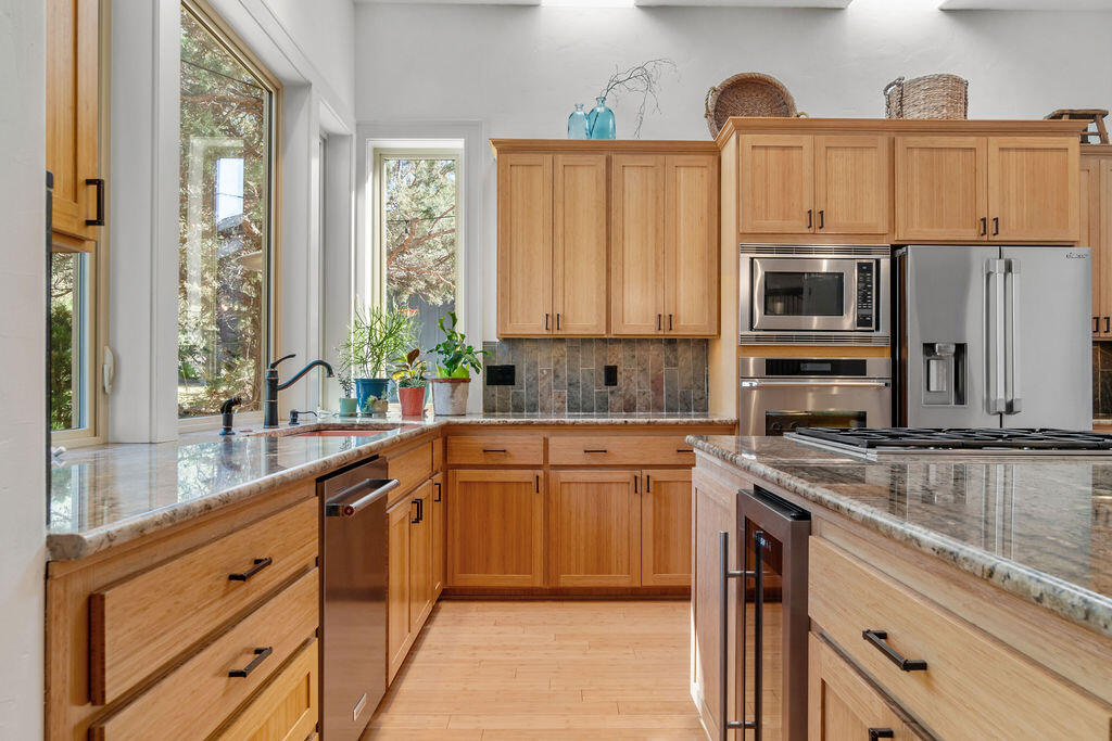 Eagle Crest - Residential