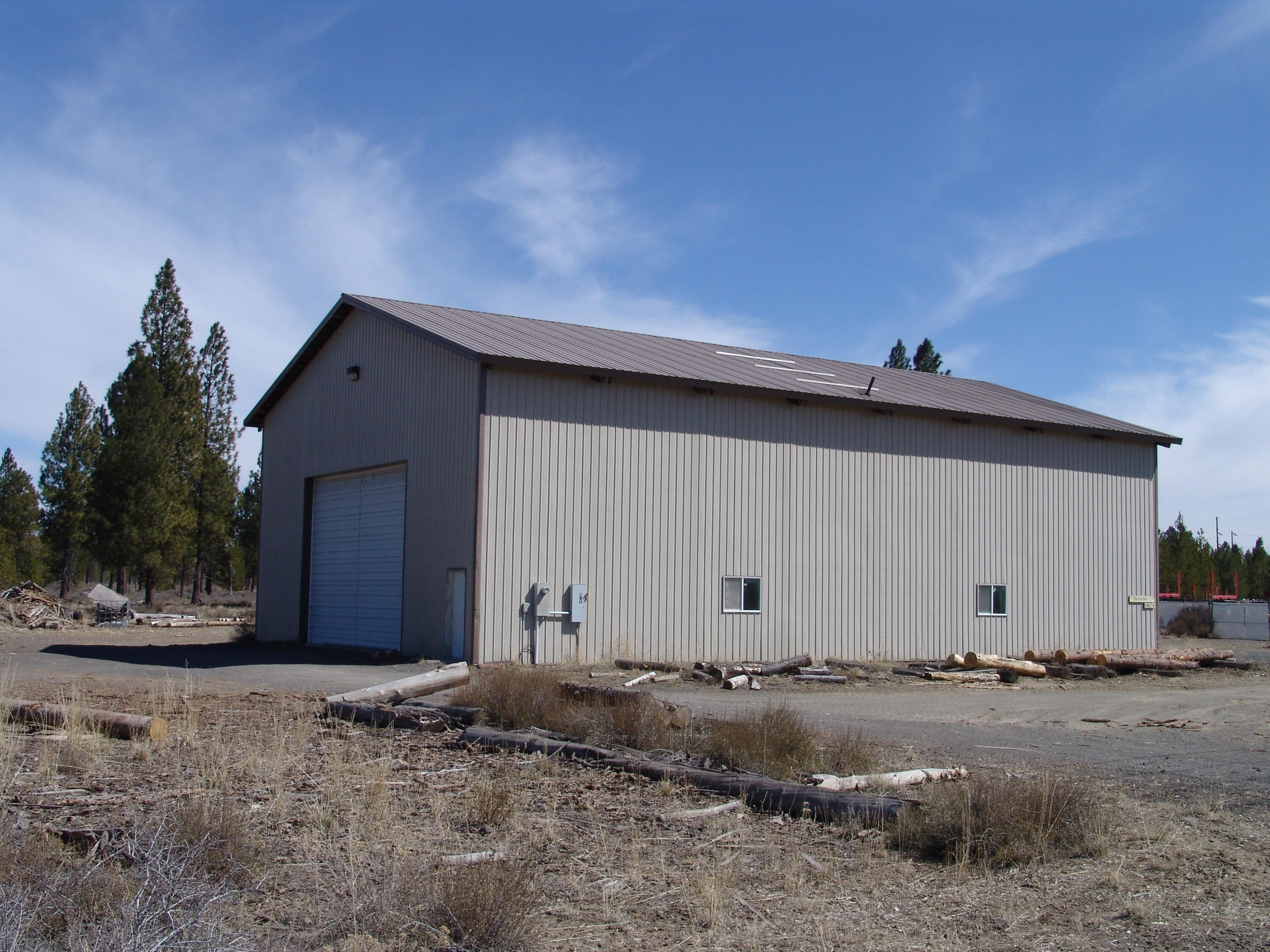 Lapine Industrial - Commercial Sale