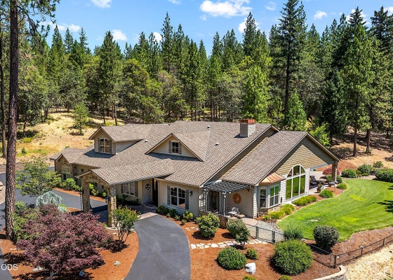 177 KENDALLBROOK WAY, GRANTS PASS, OR 97527 - Image c31de14be9c2000d6df196f1faccfa75/2401832343