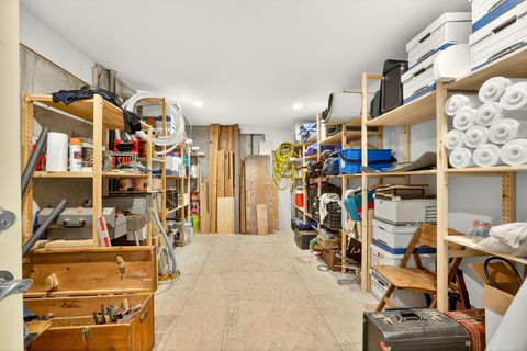 Tiny photo for 330 E Fir Street, Jacksonville, OR 97530 (MLS # 220214805)