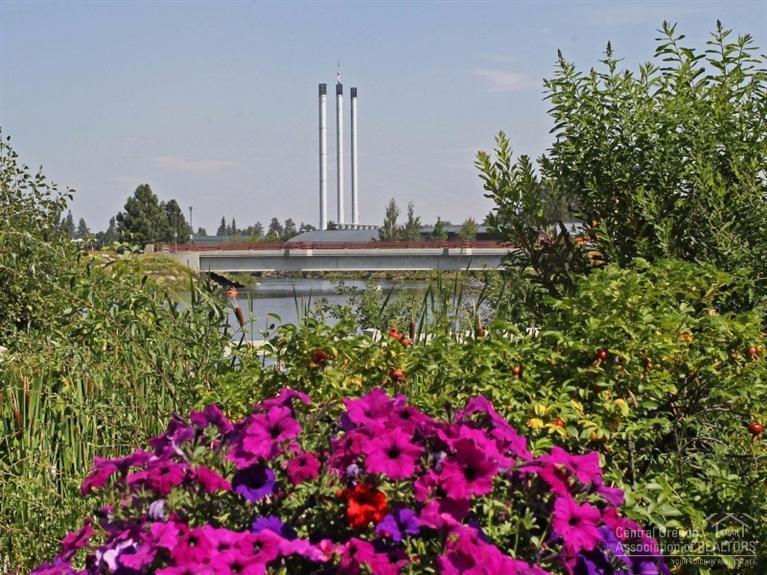 Deschutes Landing - Residential