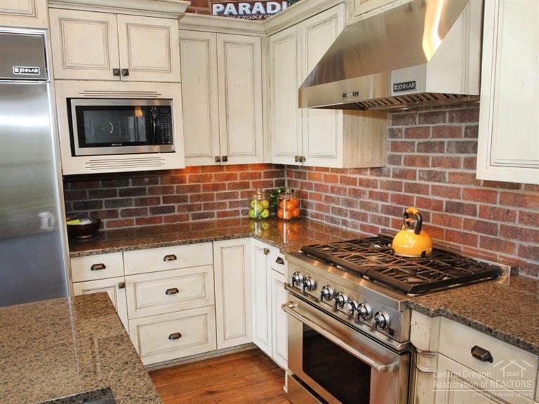 Deschutes Landing - Residential