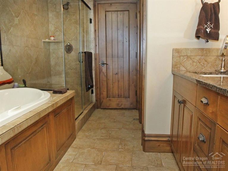 Deschutes Landing - Residential