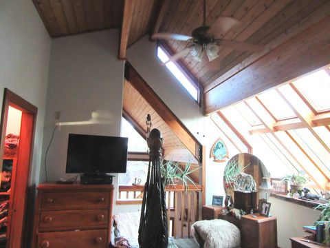 Tiny photo for 16144 Sprague River Road, Chiloquin, OR 97624 (MLS # 220212983)