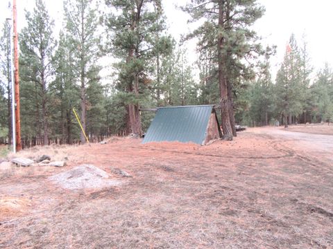 Tiny photo for 16144 Sprague River Road, Chiloquin, OR 97624 (MLS # 220212983)