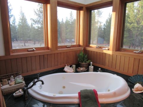 Tiny photo for 16144 Sprague River Road, Chiloquin, OR 97624 (MLS # 220212983)