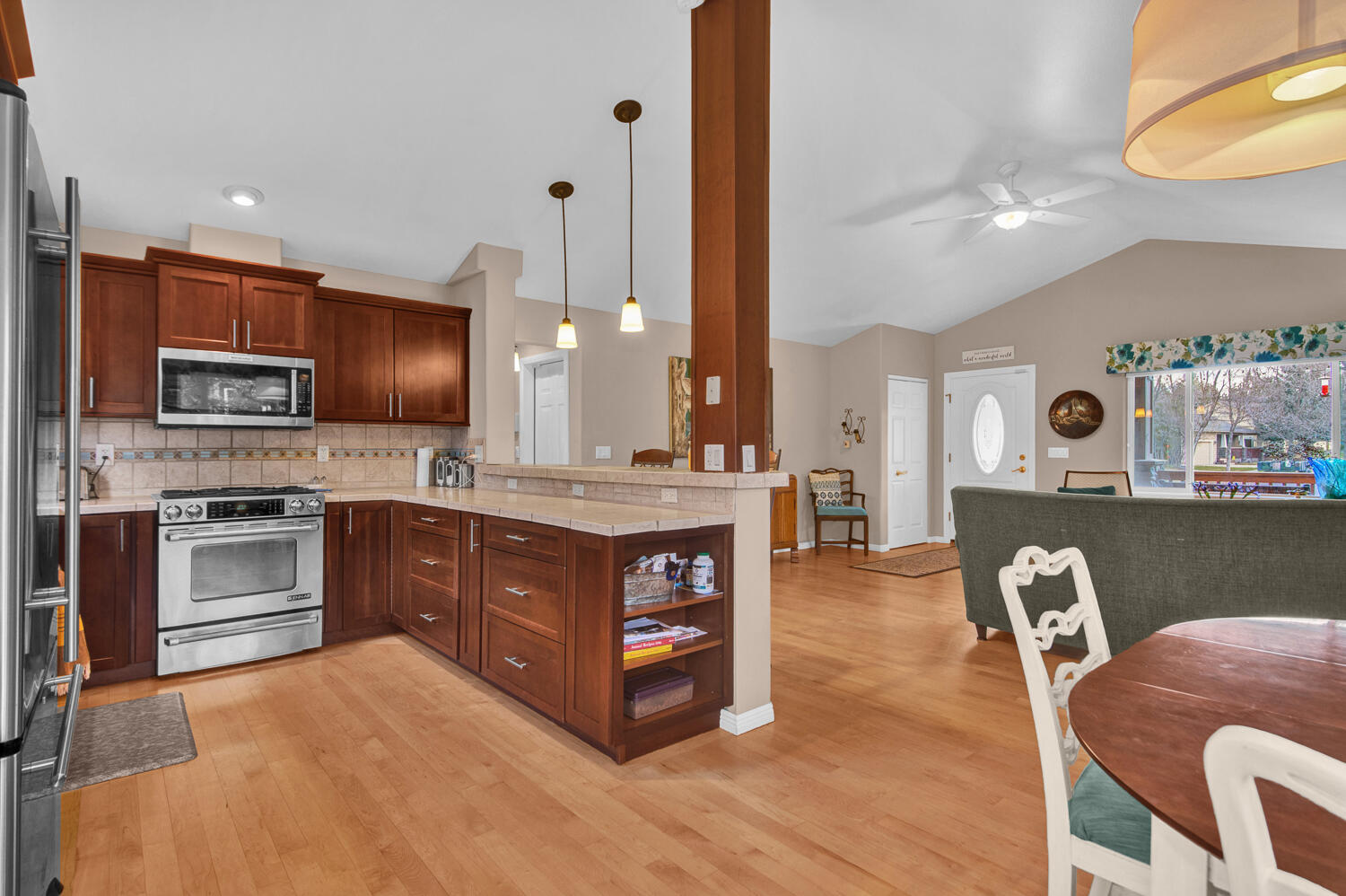 Boyd Acres View Est - Residential