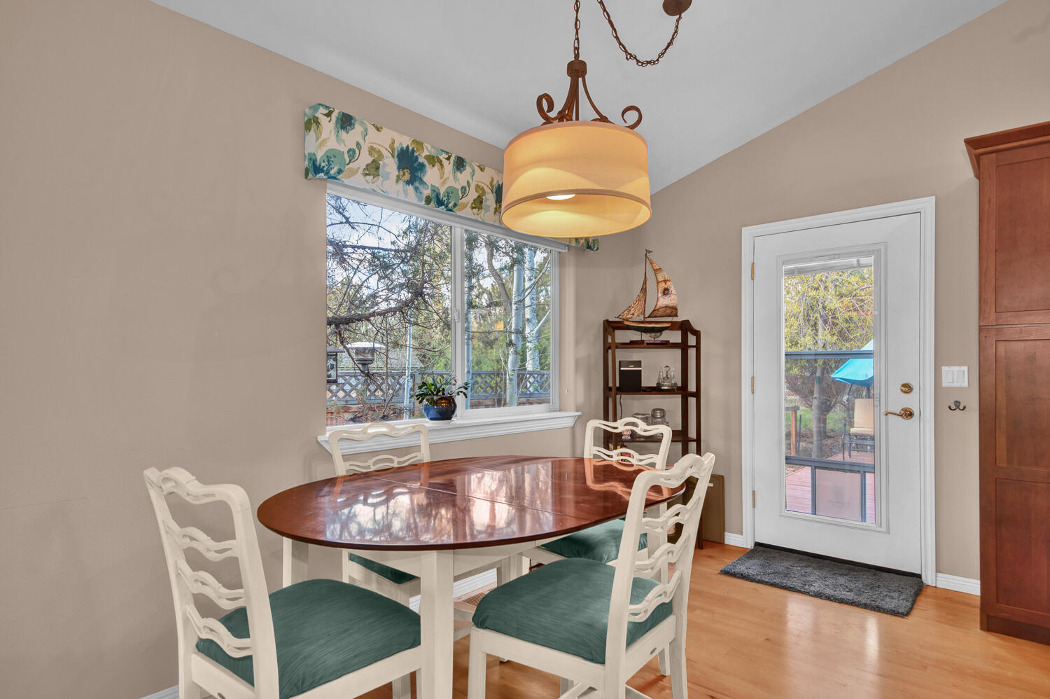 Boyd Acres View Est - Residential