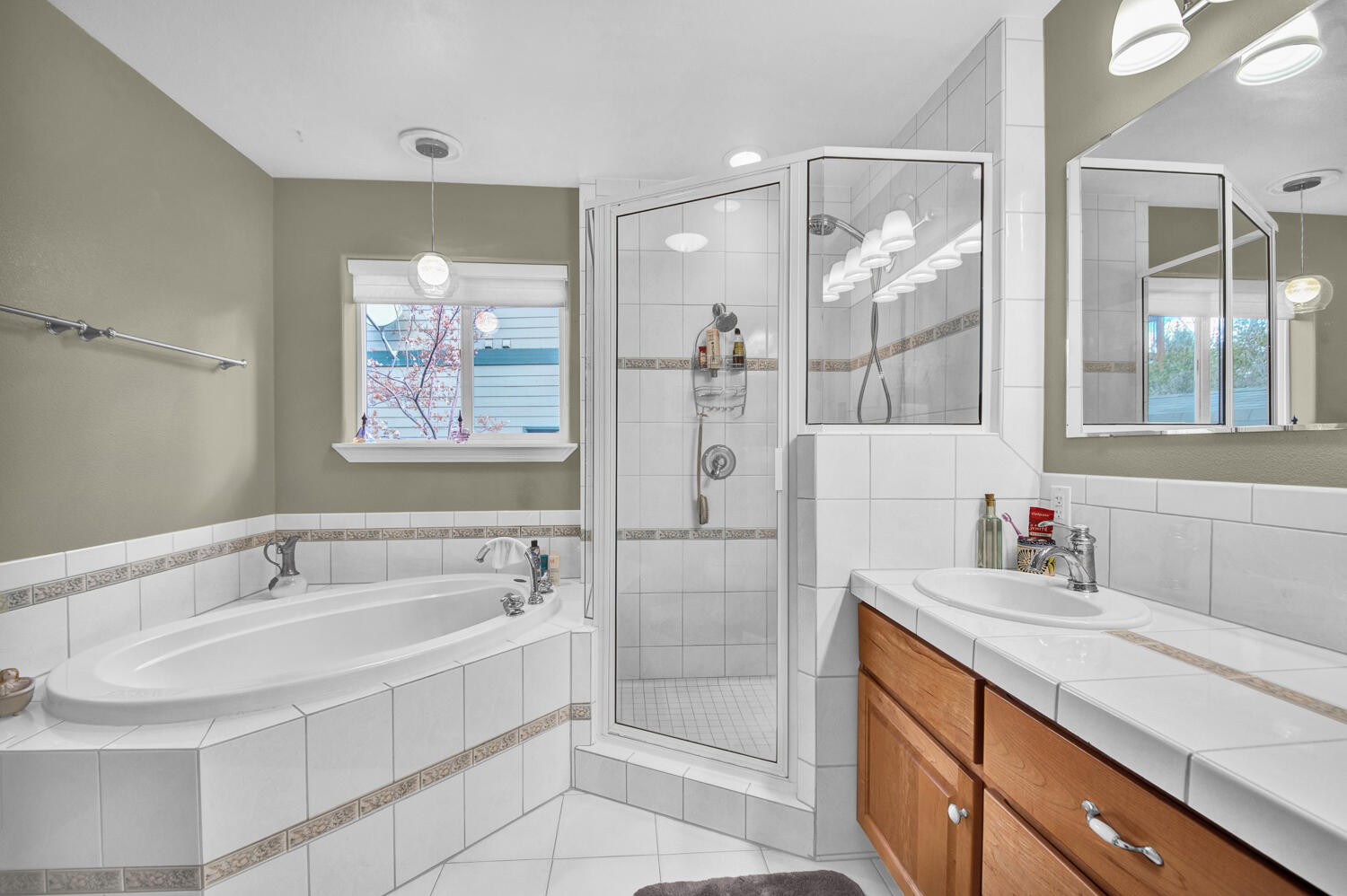 Boyd Acres View Est - Residential