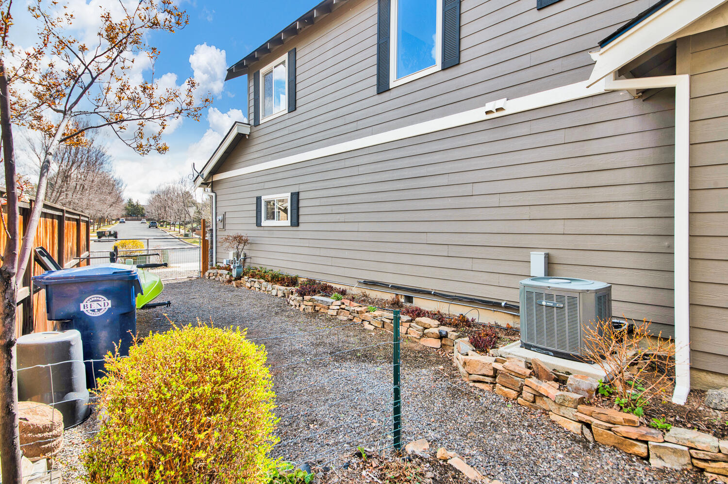 Boyd Acres View Est - Residential