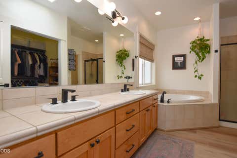 Tiny photo for 3339 NE Sandalwood Drive, Bend, OR 97701 (MLS # 220227213)