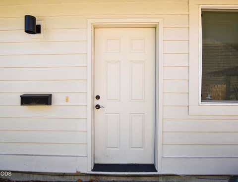 Tiny photo for 3339 NE Sandalwood Drive, Bend, OR 97701 (MLS # 220227213)