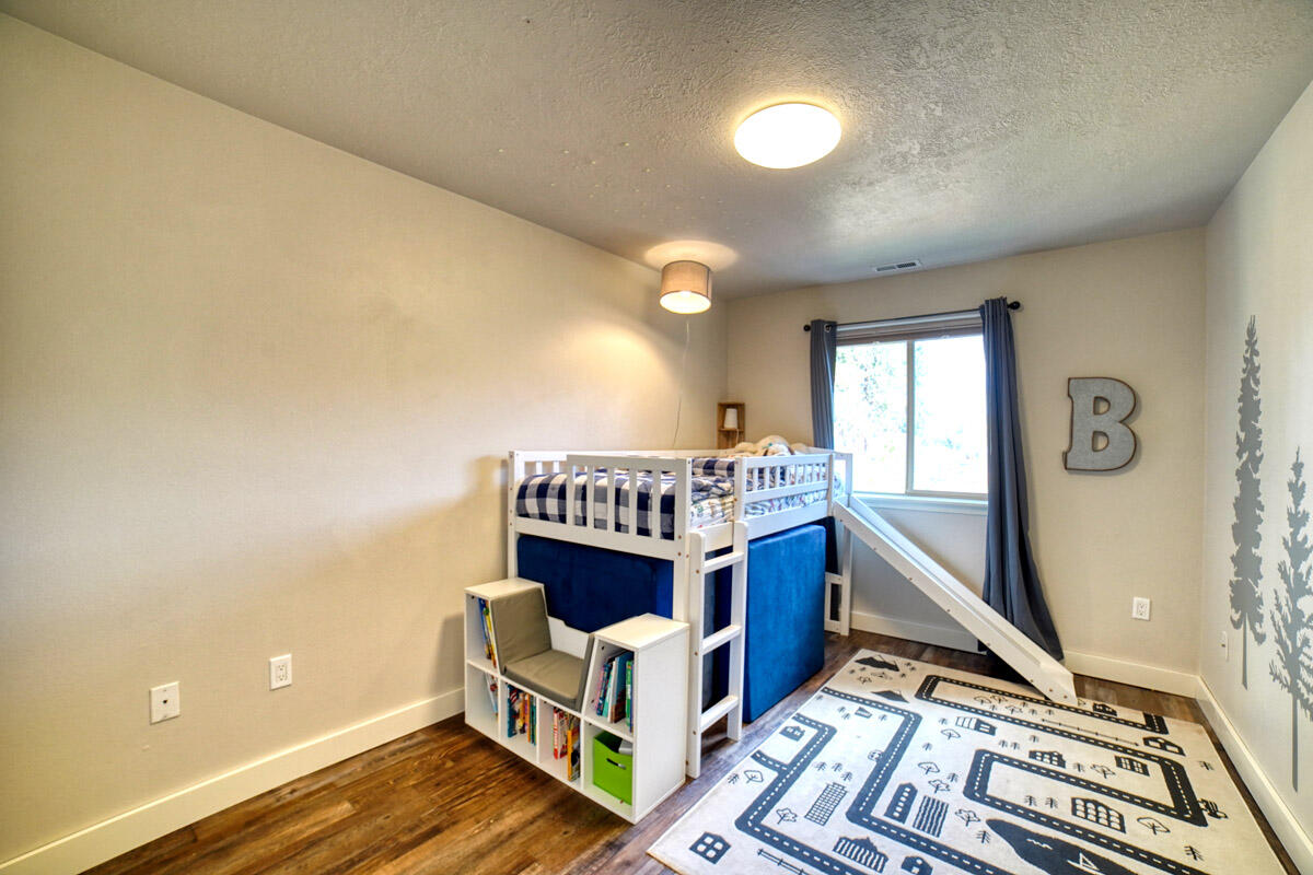 Edge O The Pines - Residential Income