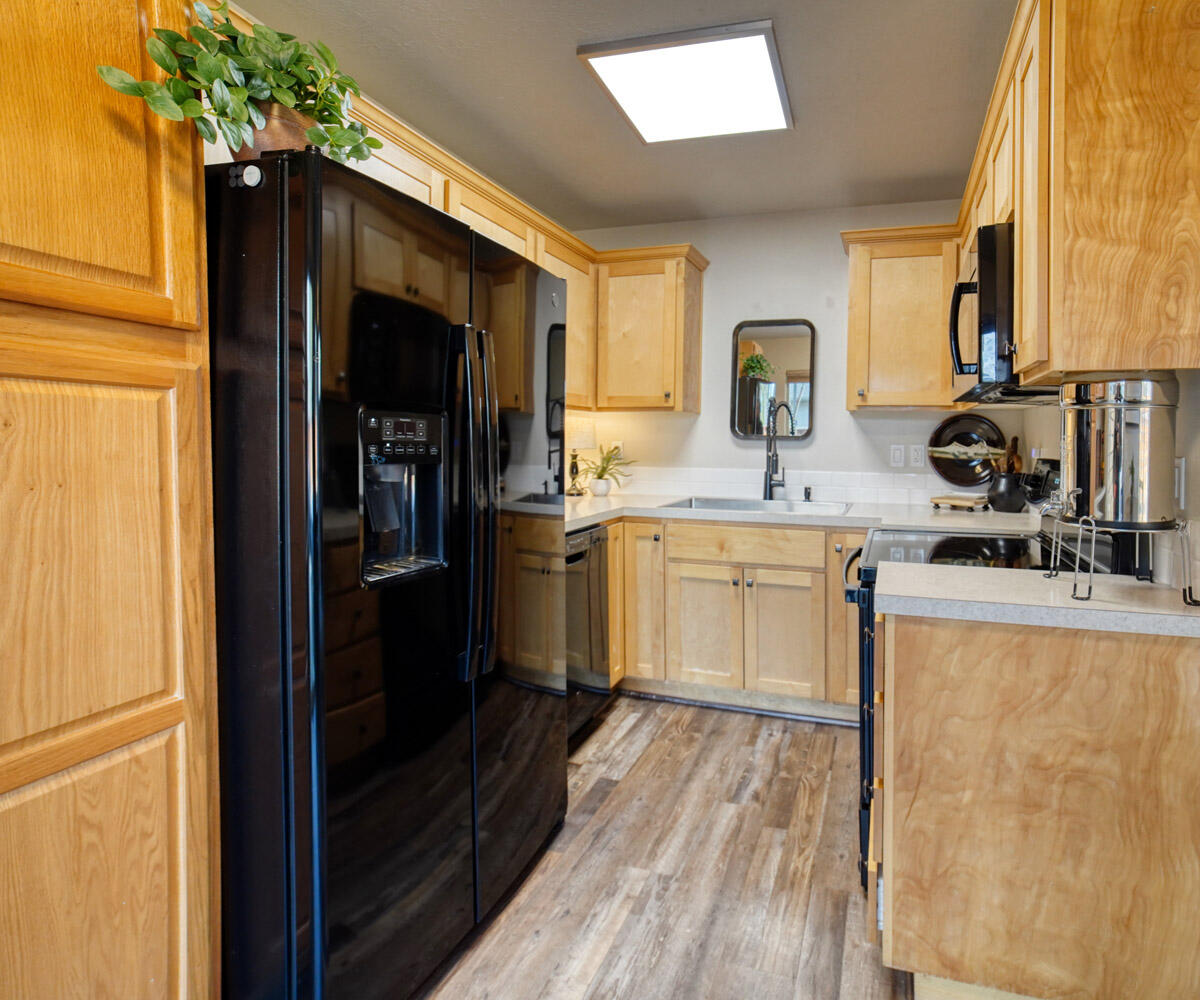 Edge O The Pines - Residential Income