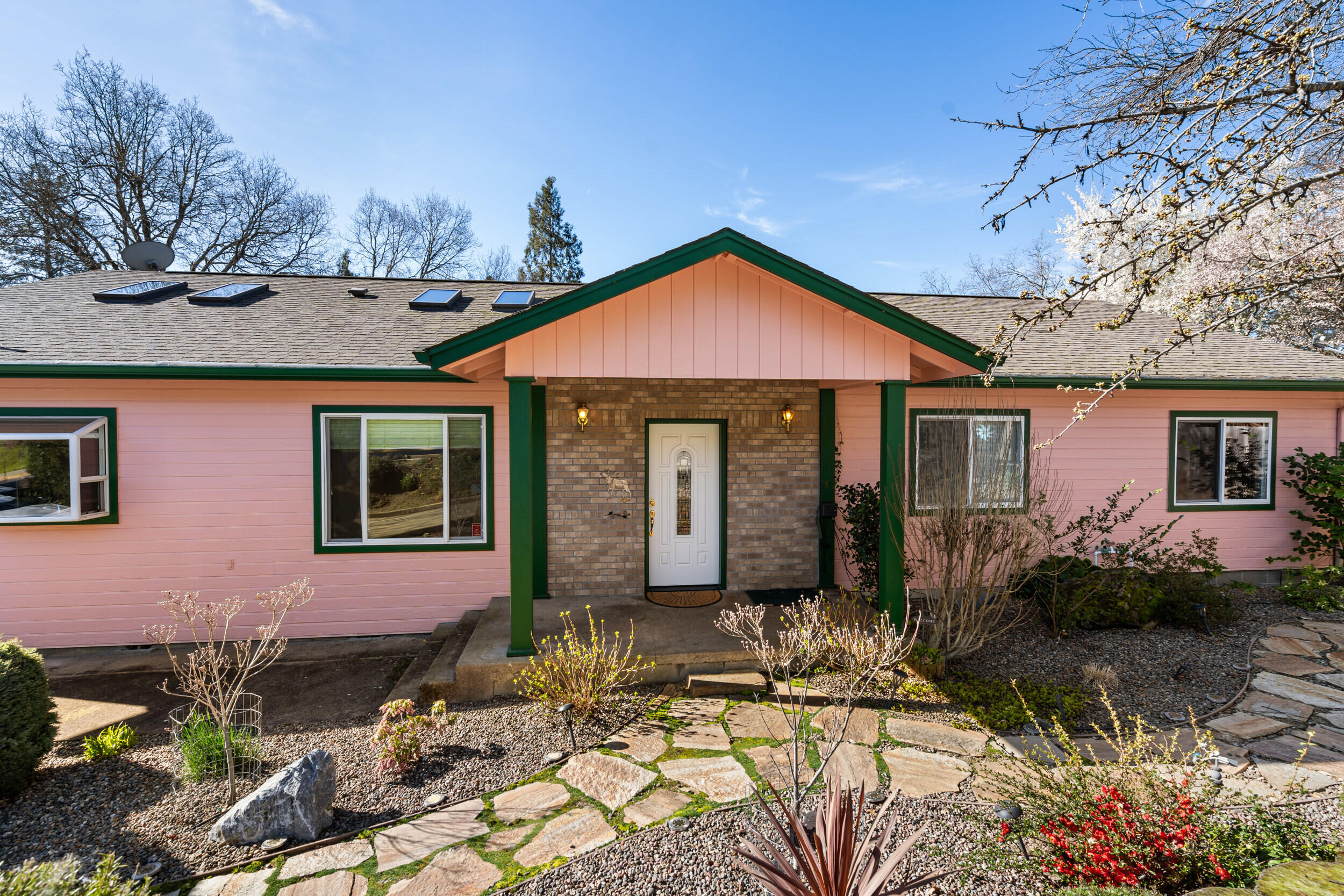 Dekums Amended Addition - Residential