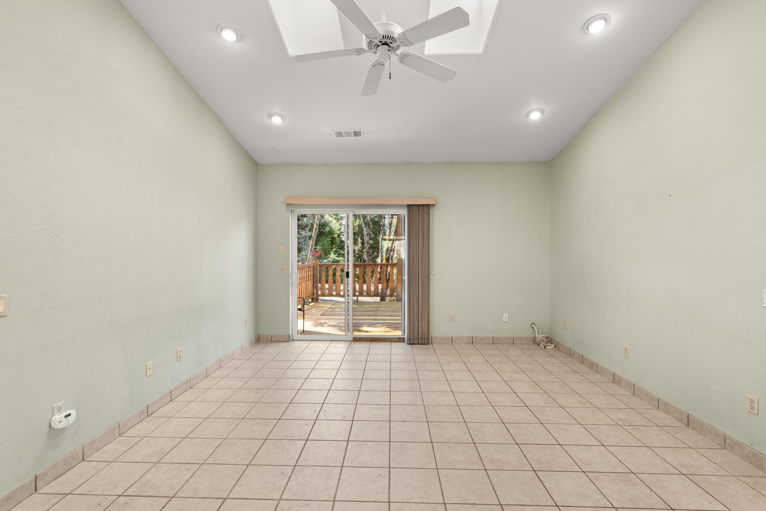 Dekums Amended Addition - Residential