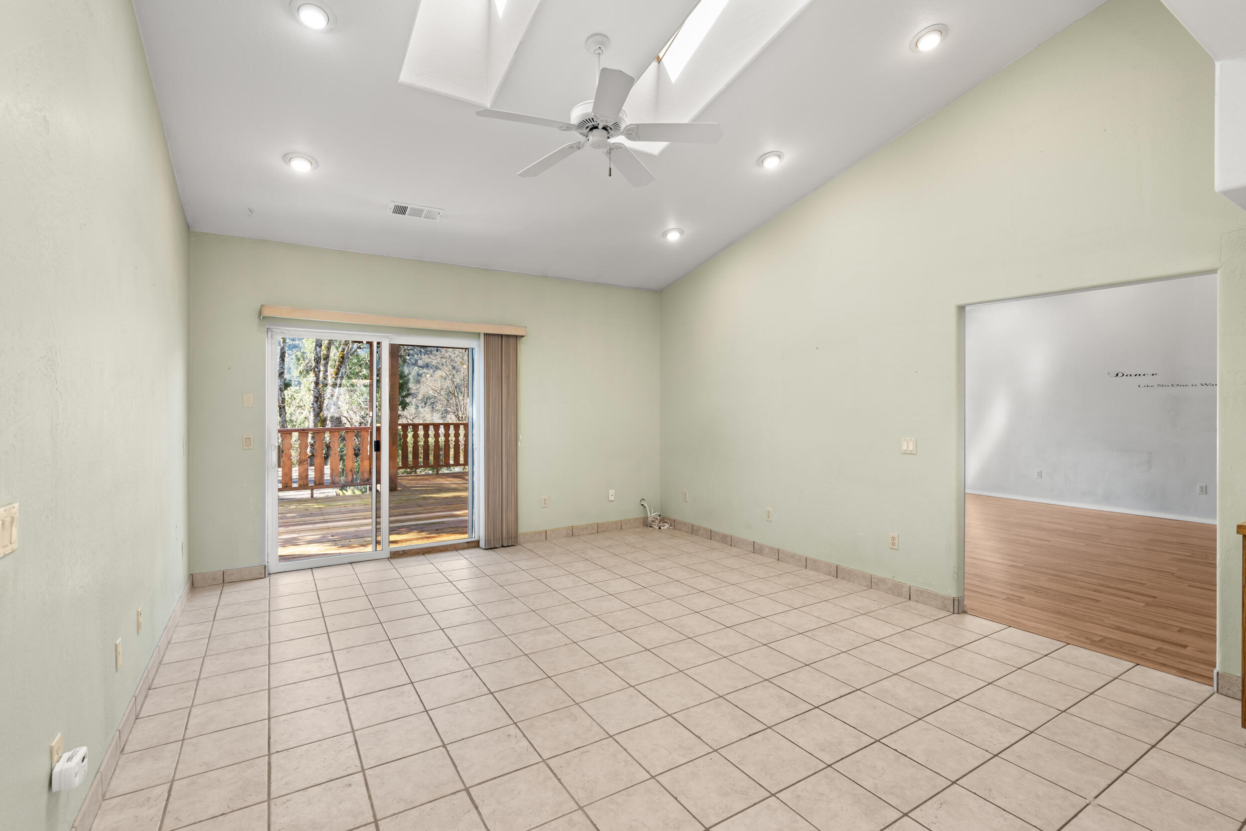 Dekums Amended Addition - Residential