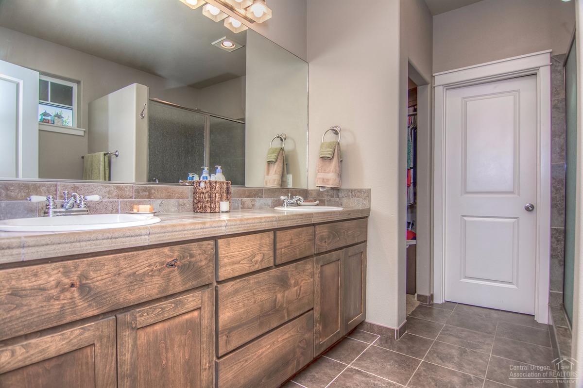 Sun Meadow - Residential