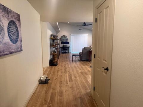 Tiny photo for 3443 Agate Meadows Mdws, White City, OR 97503 (MLS # 220215376)