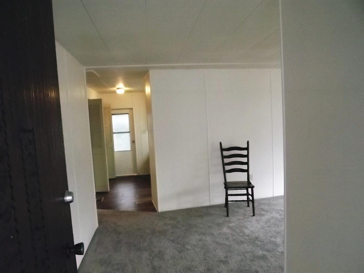 Rogue Lea Estates - Residential