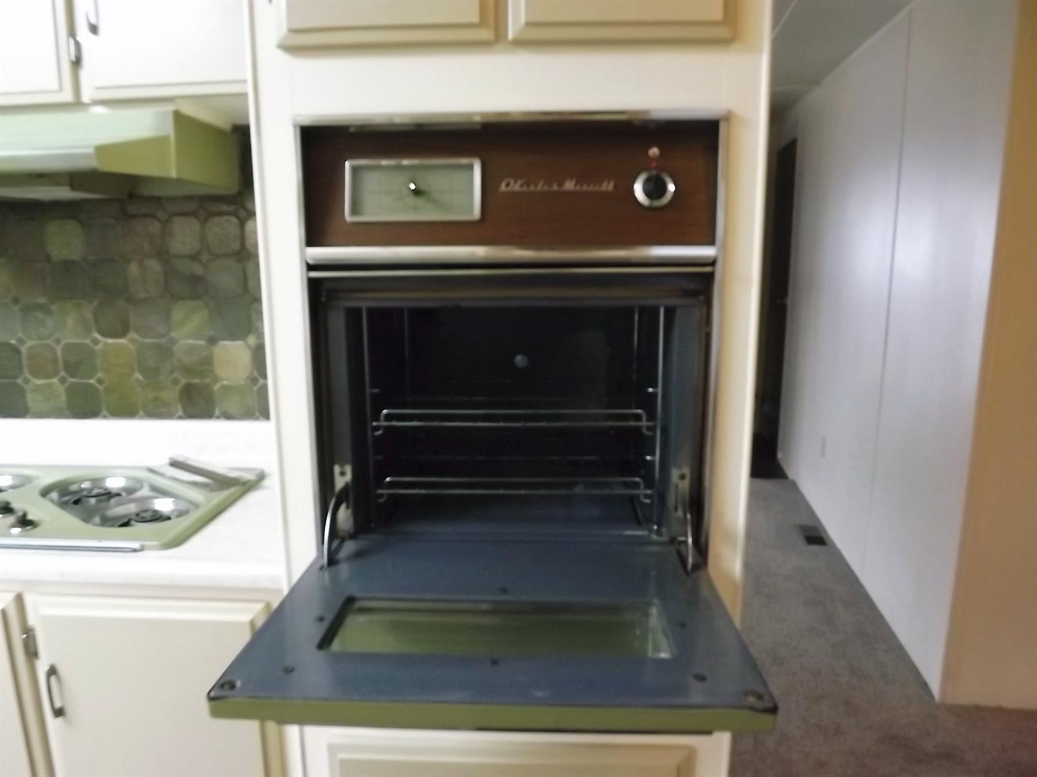 Rogue Lea Estates - Residential