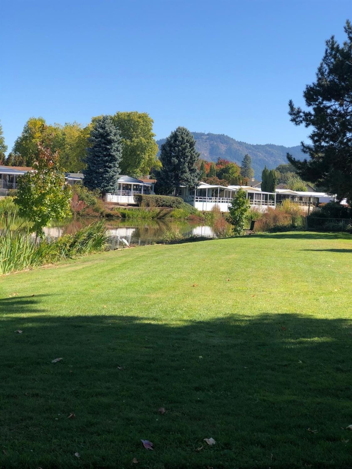 Rogue Lea Estates - Residential