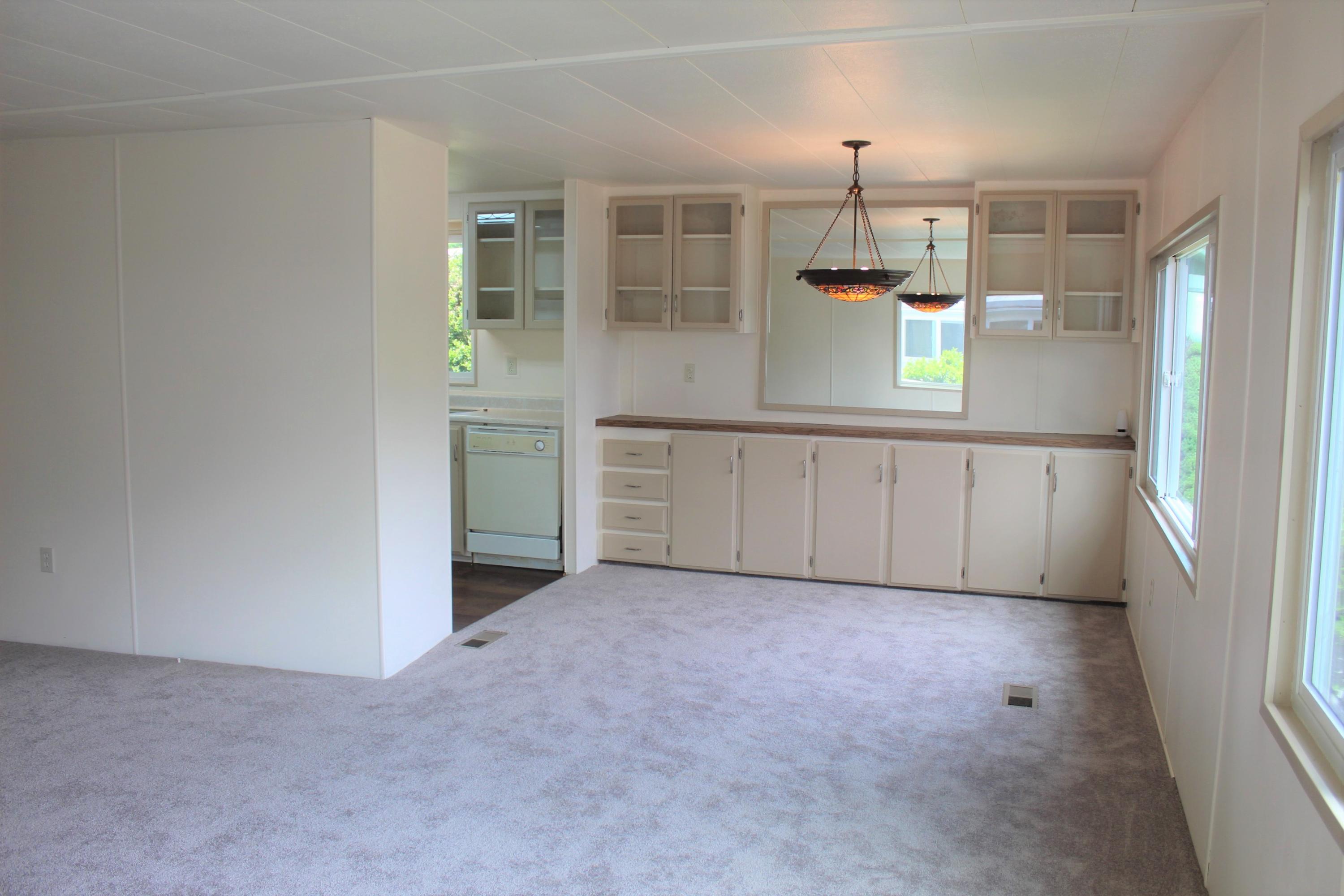 Rogue Lea Estates - Residential