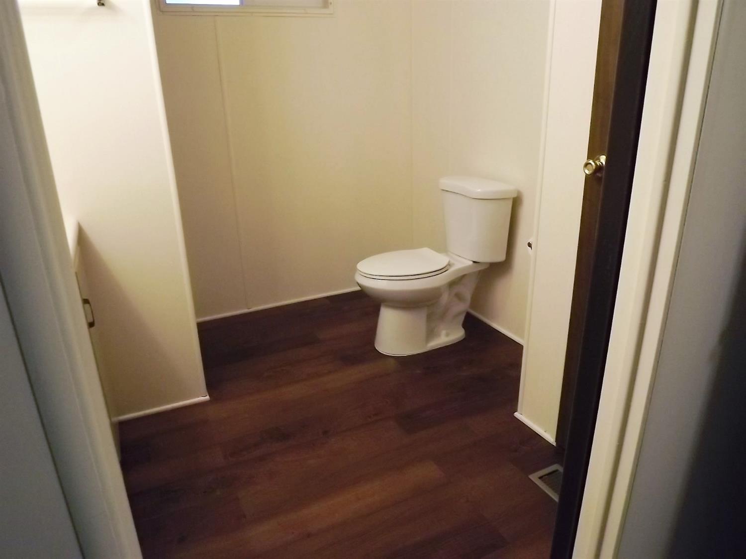 Rogue Lea Estates - Residential