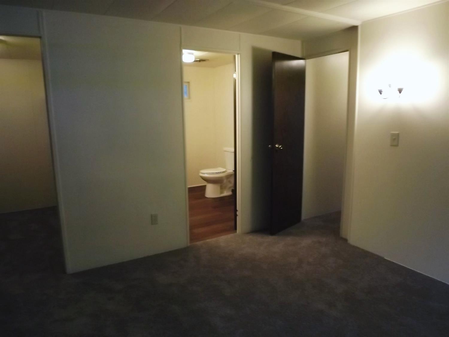 Rogue Lea Estates - Residential