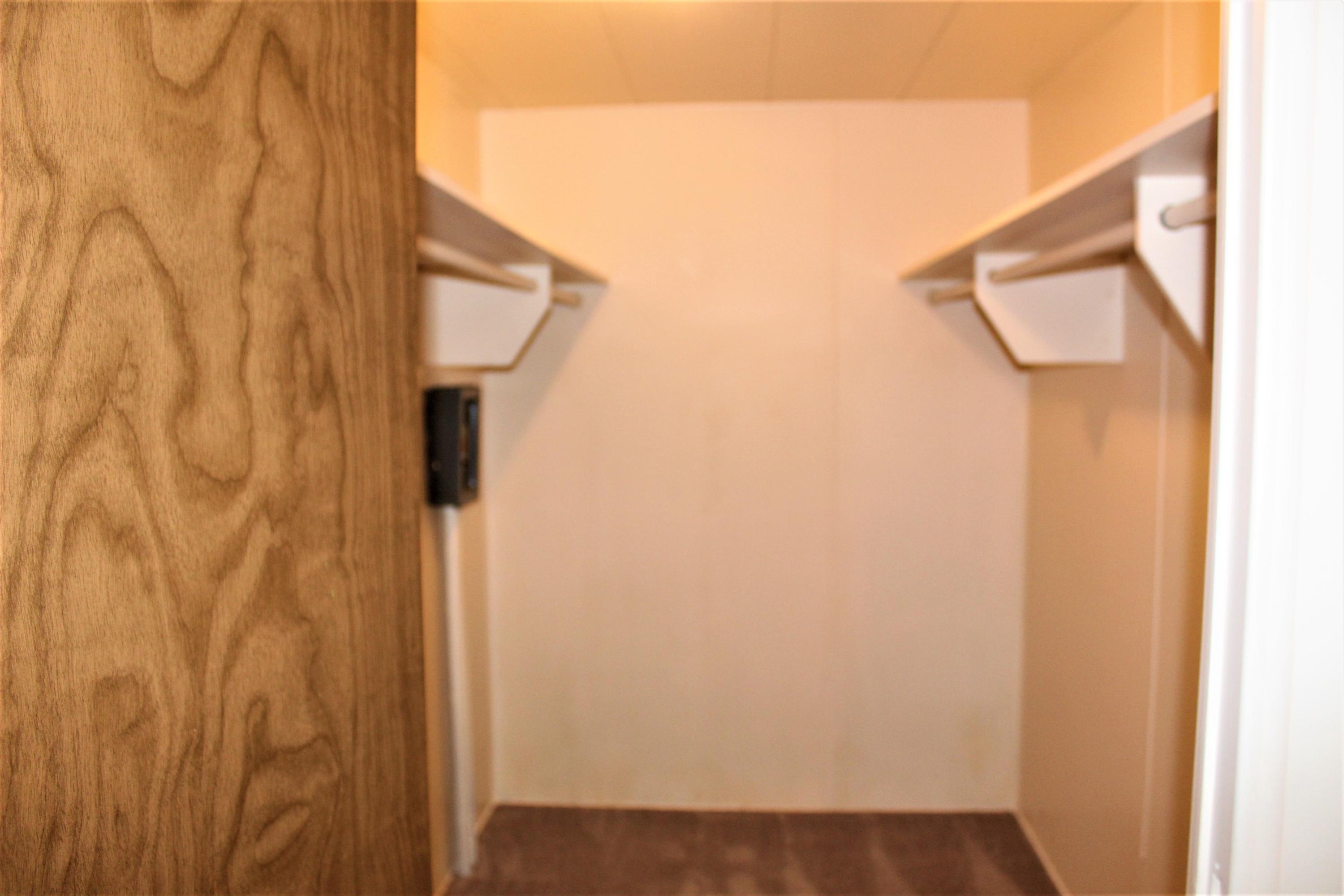 Rogue Lea Estates - Residential