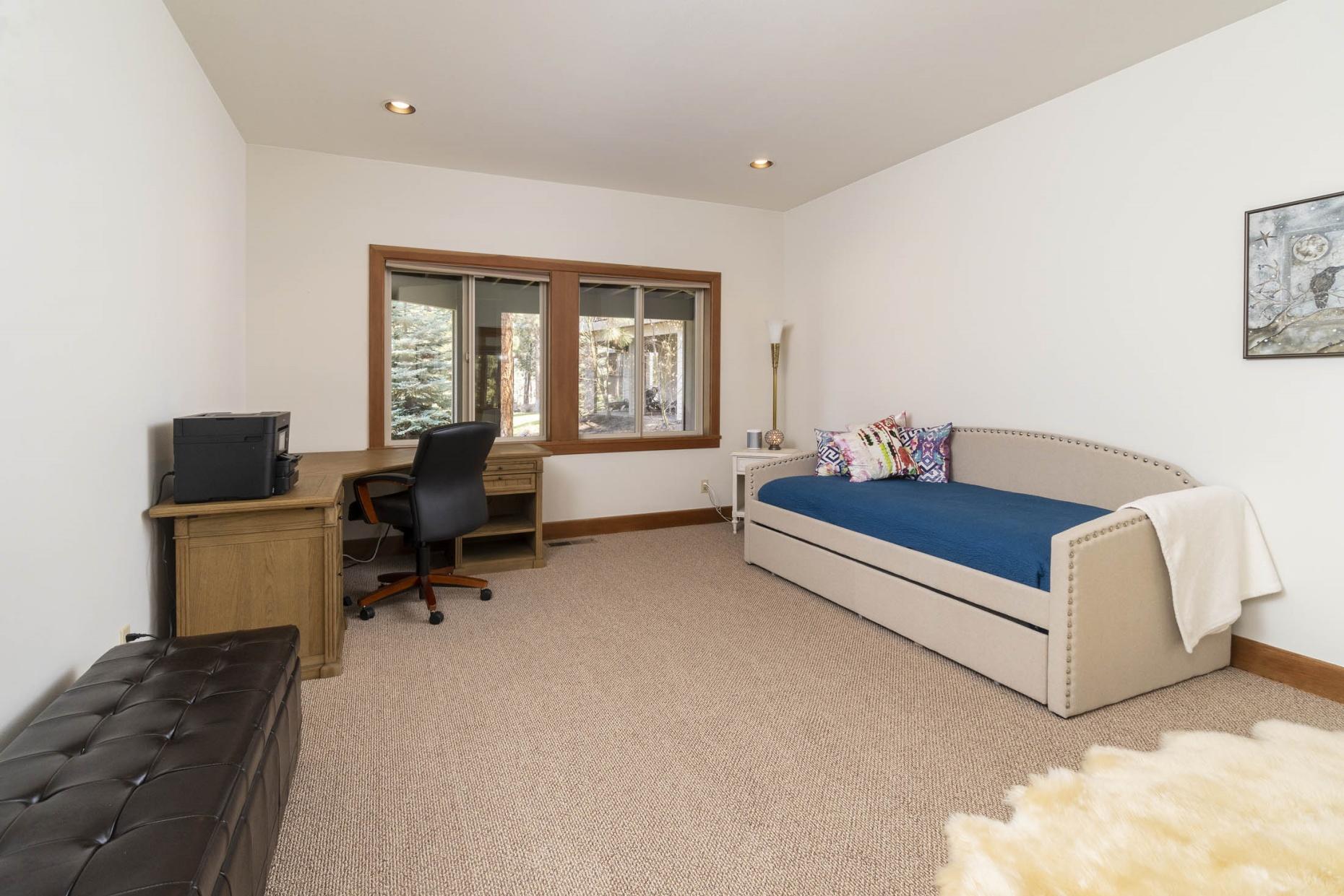 Awbrey Glen - Residential