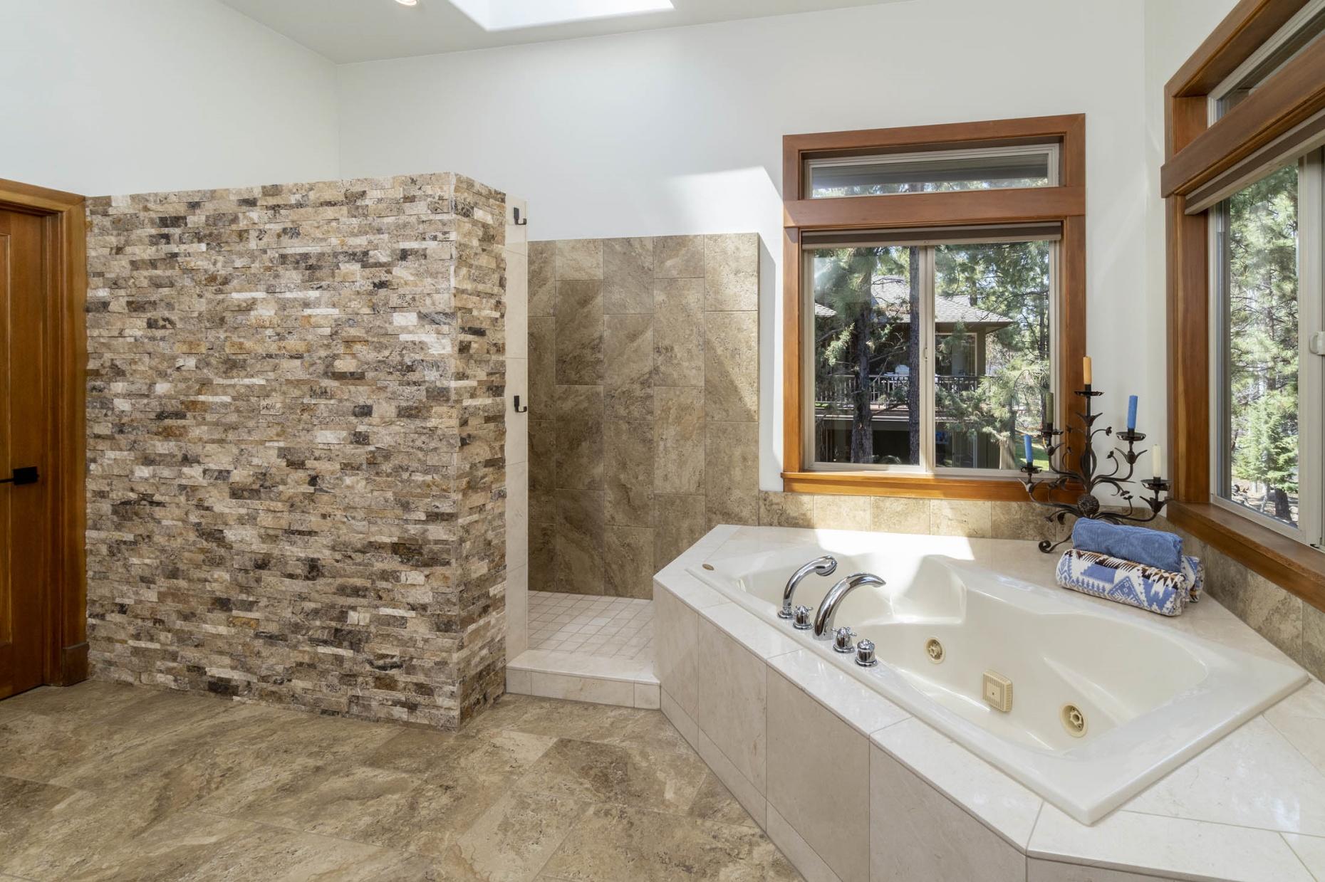 Awbrey Glen - Residential