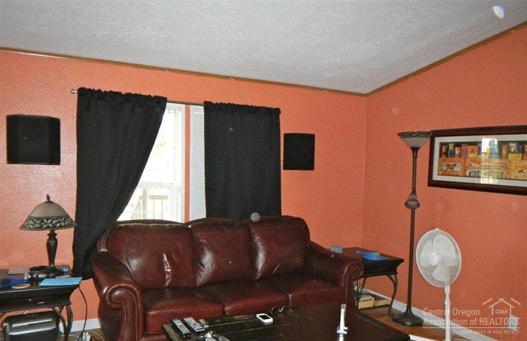 Bend Cascade View - Residential