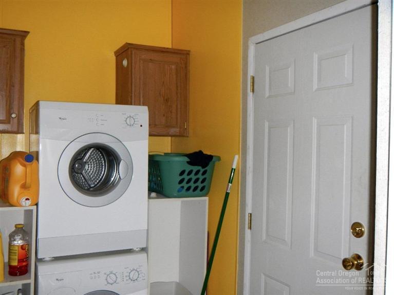 Bend Cascade View - Residential