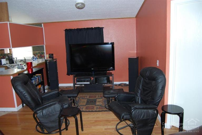 Bend Cascade View - Residential