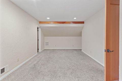 Tiny photo for 418 NE 11th Street, Grants Pass, OR 97526 (MLS # 220212323)